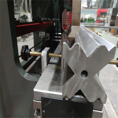 4-12mm CNC automatická ohýbačka ocelového drátu / železné výztuže / ohýbačky třmenů tyčí pro stavebnictví