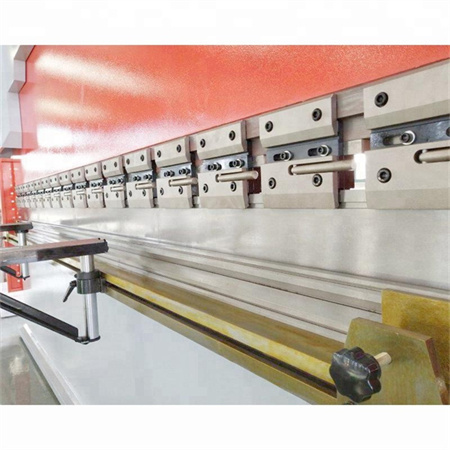 CNC hydraulický lis 15 tun pro stroj na výrobu kuchyňských dřezů Hydraulický lis na výrobu trakařů 300