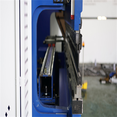 Plně automatizovaný hydraulický CNC ohraňovací lis schopný šetřit pracovní sílu
