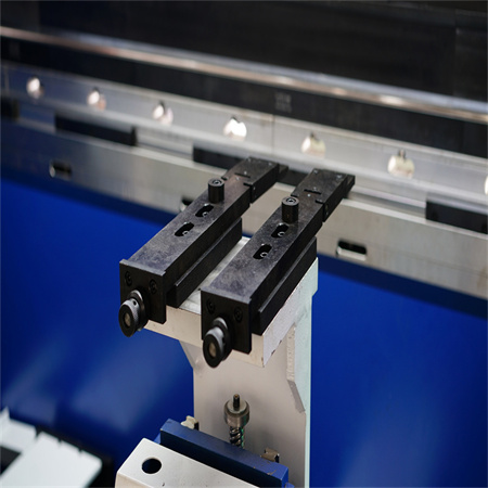 Malá ohýbačka CNC hydraulický ohraňovací lis s motorem Siemens