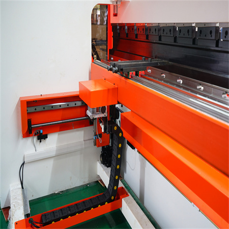 Technologie Advances Hydraulický automatický profesionální CNC ohraňovací lis 8osý s vysokou konfigurací