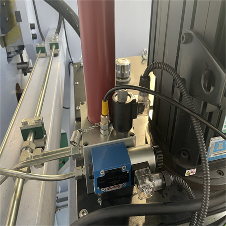 Rongwin cnc mini hydraulický ohýbací stroj na ohraňování desek s tovární cenou