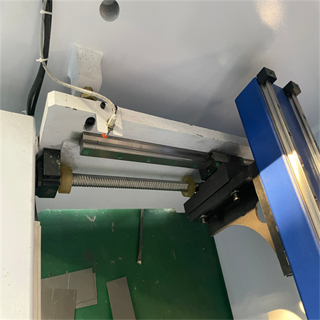 CNC hydraulická ohýbačka kovových plechů ohýbačka pravítka ohraňovacího lisu s ESA630 Delem