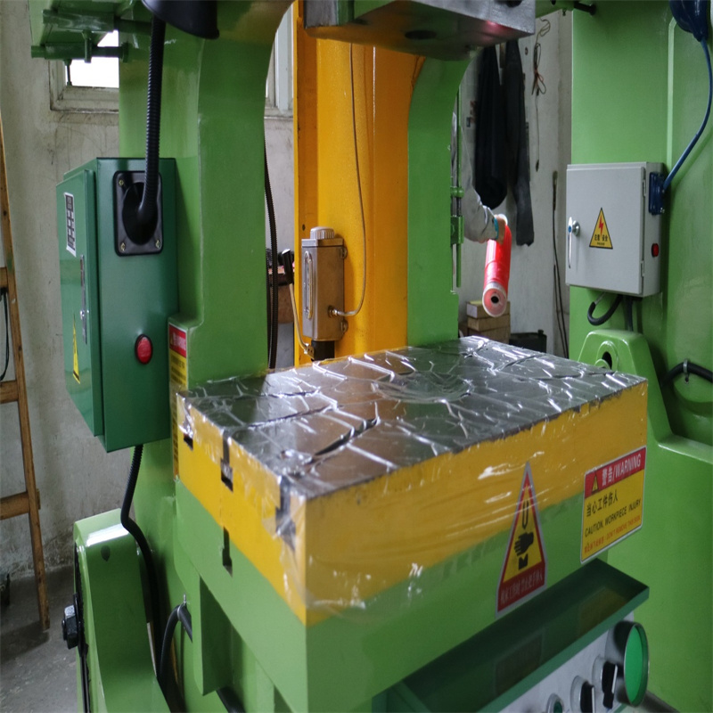 Čína Kovové hliníkové ploutve děrovací stroj pro měděné řezání 8 mm otvorů