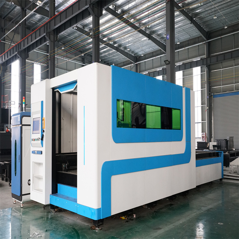 Laserový řezací stroj na řezání plechů CNC