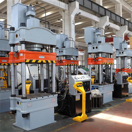 Automatický CNC děrovací stroj s hydraulickými otvory pro plechové otvory pro průmyslové komerční budovy