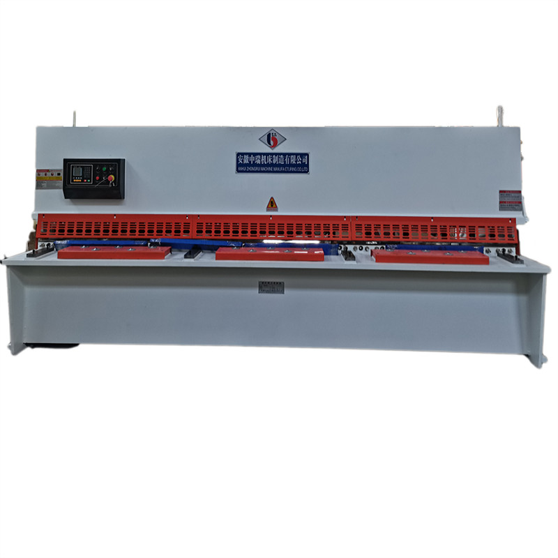 Hydraulický CNC stroj na stříhání plechu Qc12y-6x6000