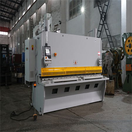 Gilotinový stroj na řezání kovů CNC hydraulické nůžky na desky gilotinové nůžky